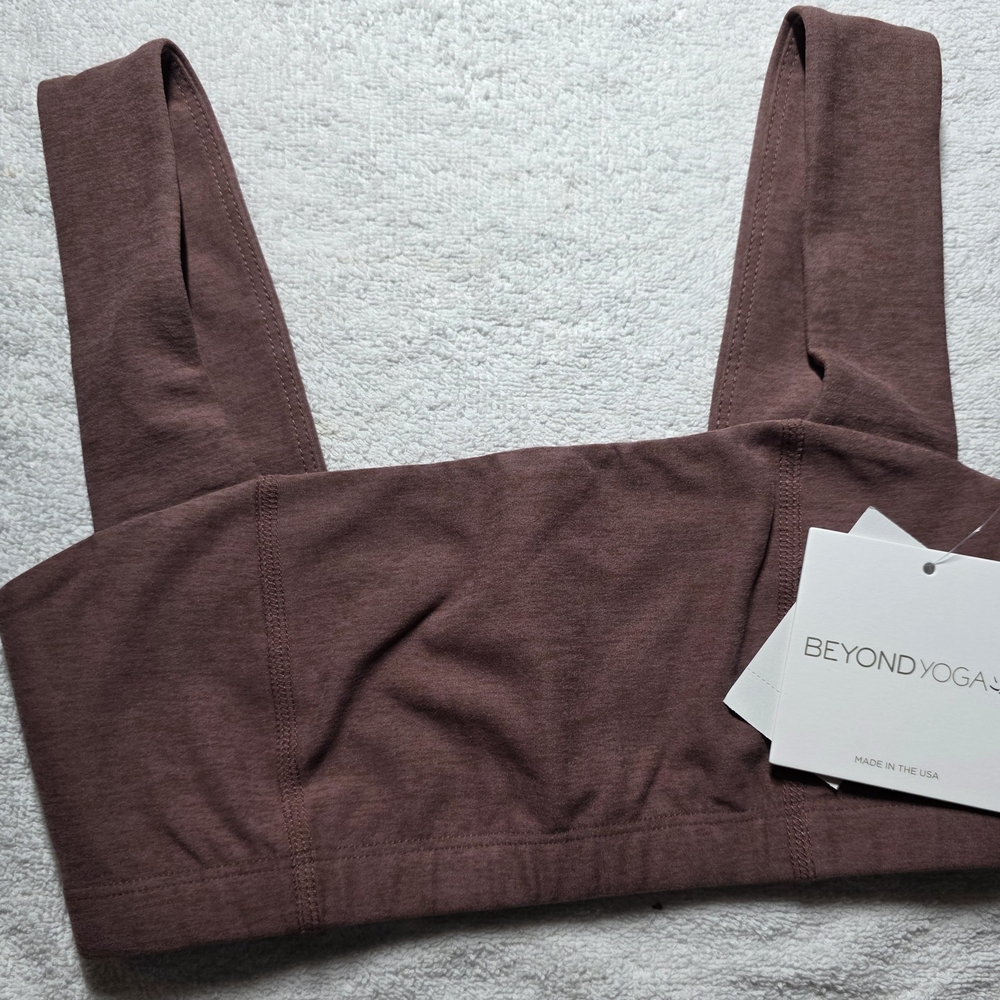 Beyond Yoga Mauve Sports Bra NO TAGS
